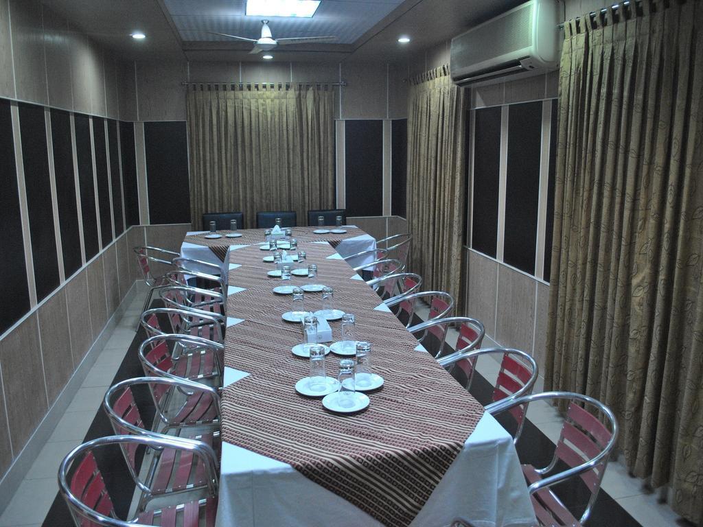 Hotel Naz Garden Bogra Eksteriør billede