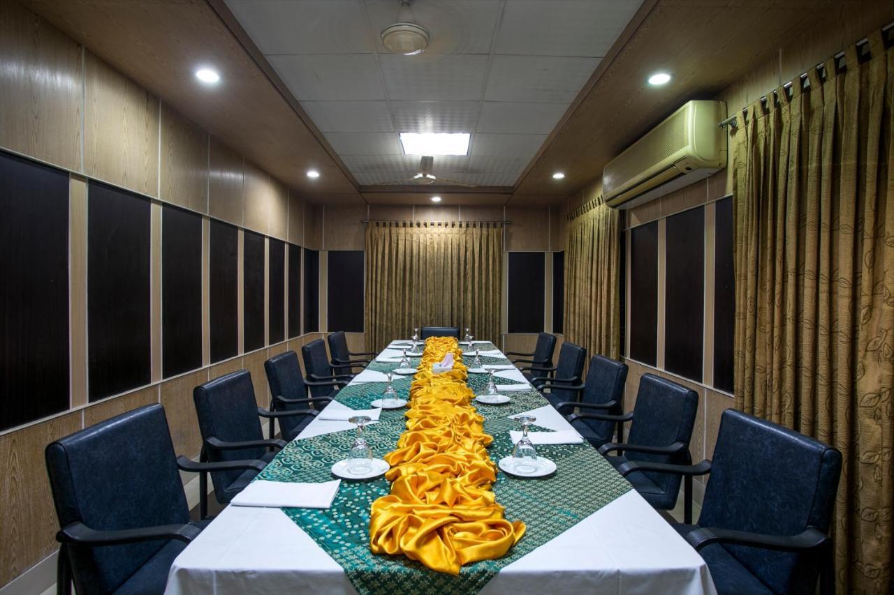 Hotel Naz Garden Bogra Eksteriør billede