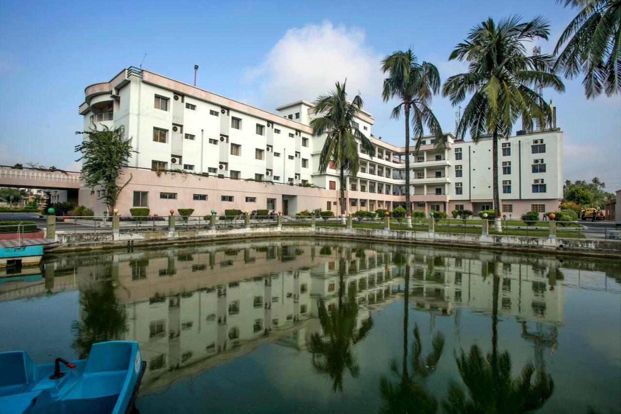 Hotel Naz Garden Bogra Eksteriør billede